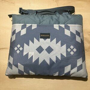 *NWT* Pendleton Outdoor Packable Blanket - 72" L x 60" W
